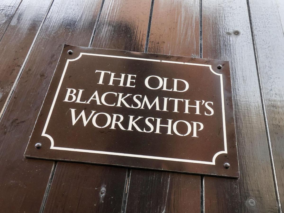 The Old Blacksmith'S Workshop Villa Whitby Exteriör bild